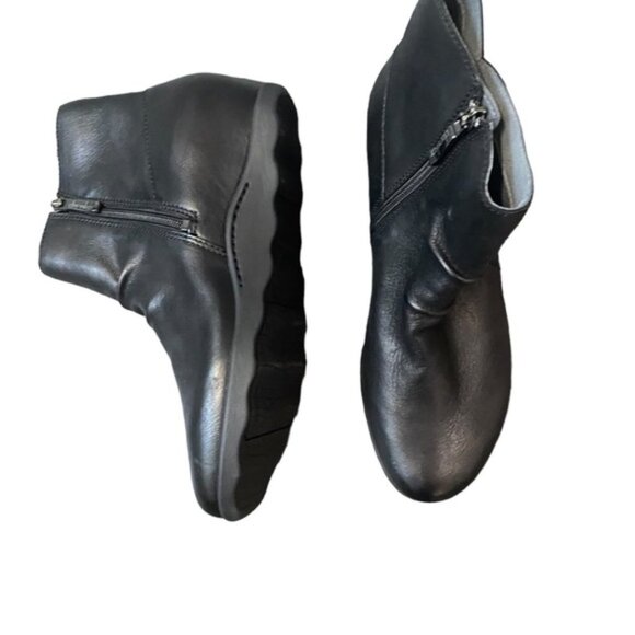 Dansko New Women's Madge Boot Black Leather size 38 - Picture 4 of 13